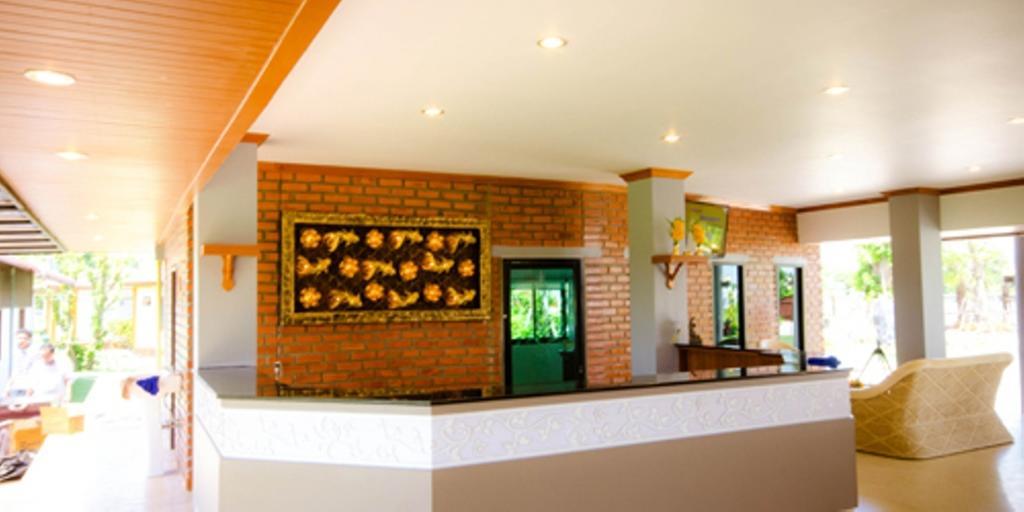 111 Resort & Spa Ban Tha Ramat Luaran gambar