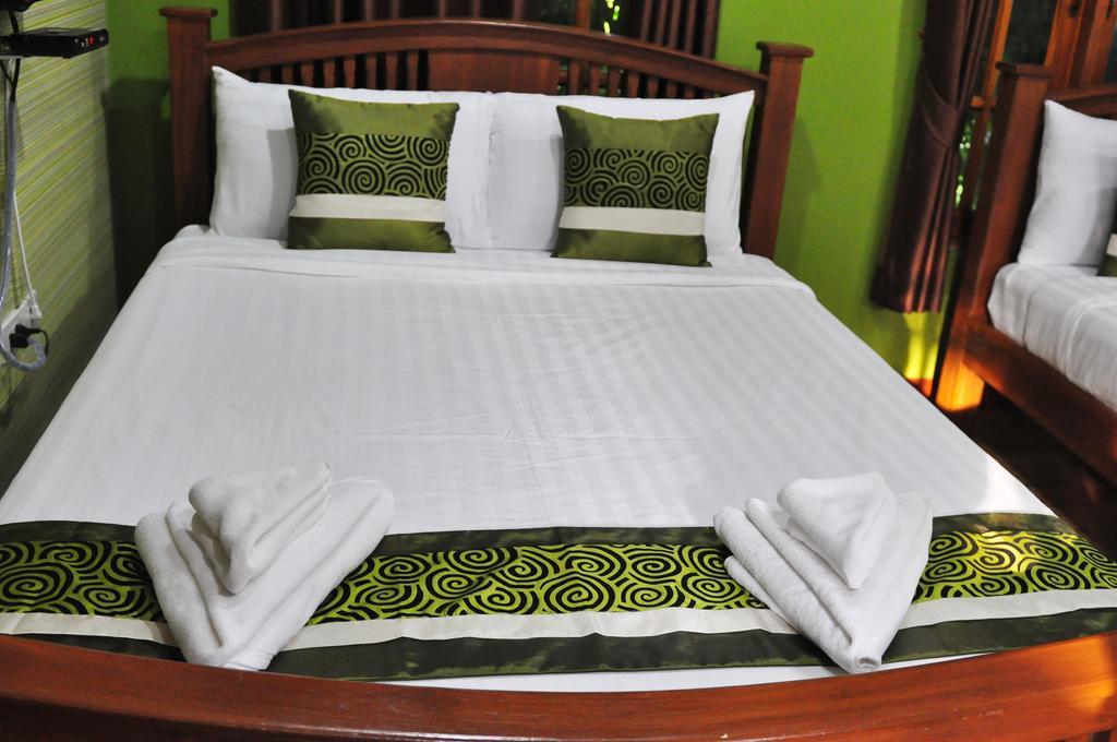 111 Resort & Spa Ban Tha Ramat Luaran gambar